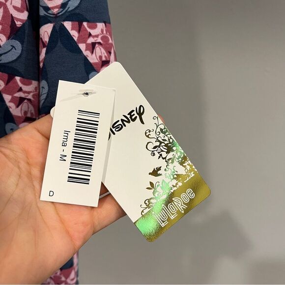 LuLaRoe Irma short sleeve Disney Mickey Mouse print oversized top size small - Picture 7 of 11